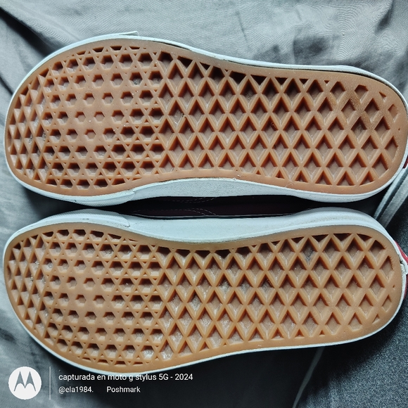 Vans Kids Red Sneakers - Picture 9 of 11